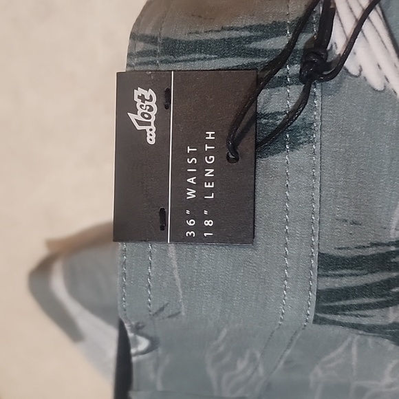 LOST Swim Trunks  Boardshorts Size 36 - Picture 9 of 9